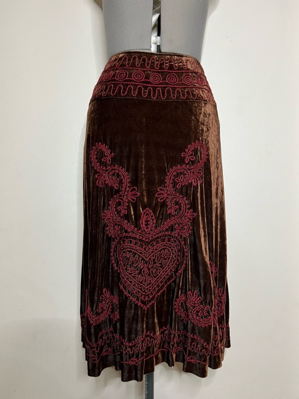 Basil & Maude Midi Skirt Sz 8  Velvet Boho Witchy Gothic Whimsigoth Brown Fairy